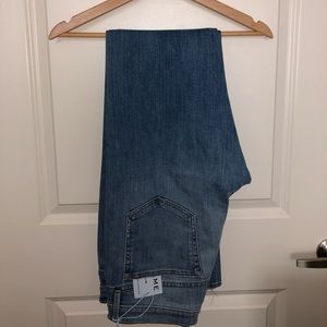 Frame L’Homme Skinny Fit Jeans (light wash)